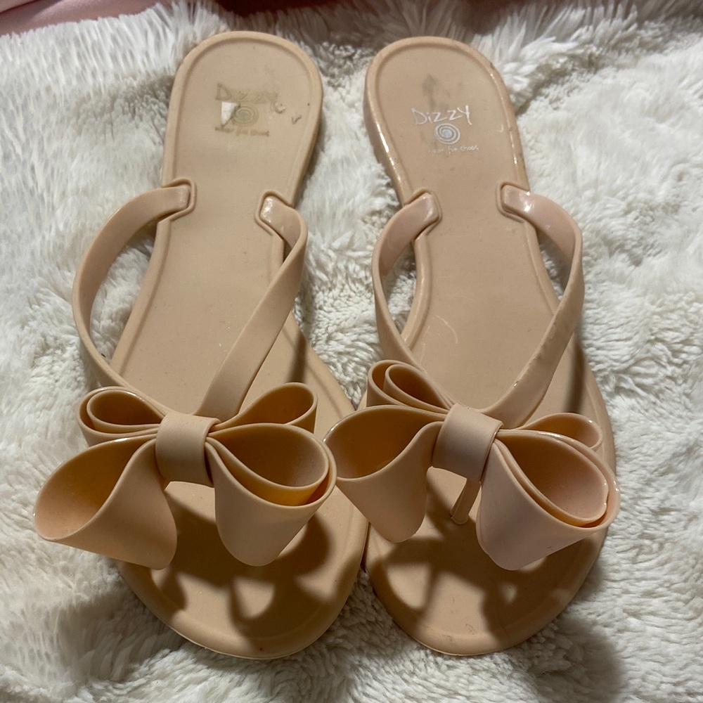 Dizzy Women's Tan Bow Sandals
